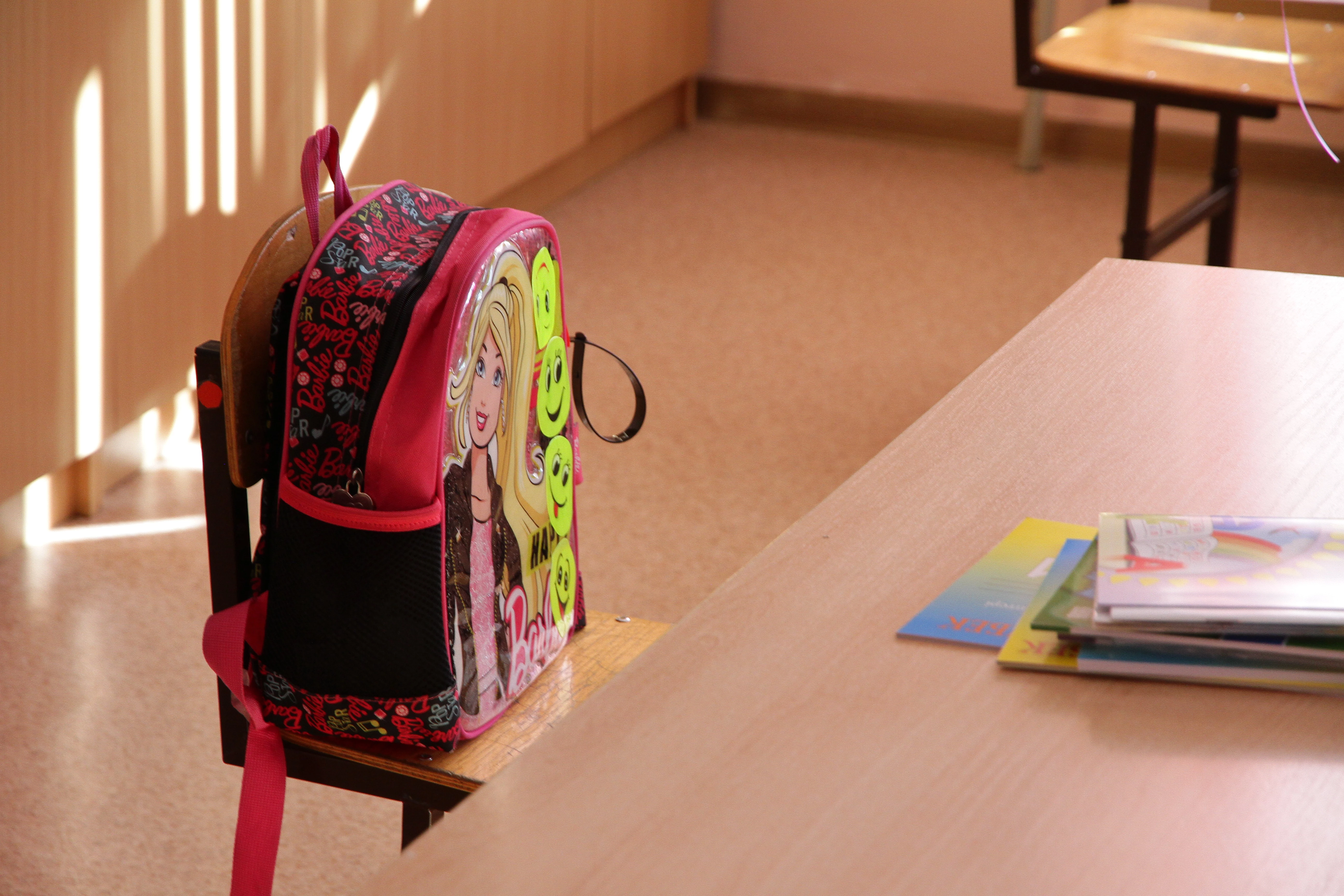 Неизвестные грозились взорвать школу в Атырау, если им не переведут 80 млн тенге